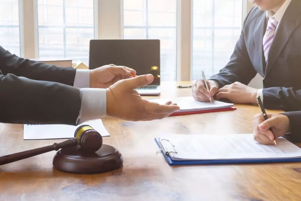 Hartmann & Mazzini Advocacia | Atuamos de forma personalizada em diversas áreas do Direito entregando soluções jurídicas sob medida para cada fase, desafio ou oportunidade.