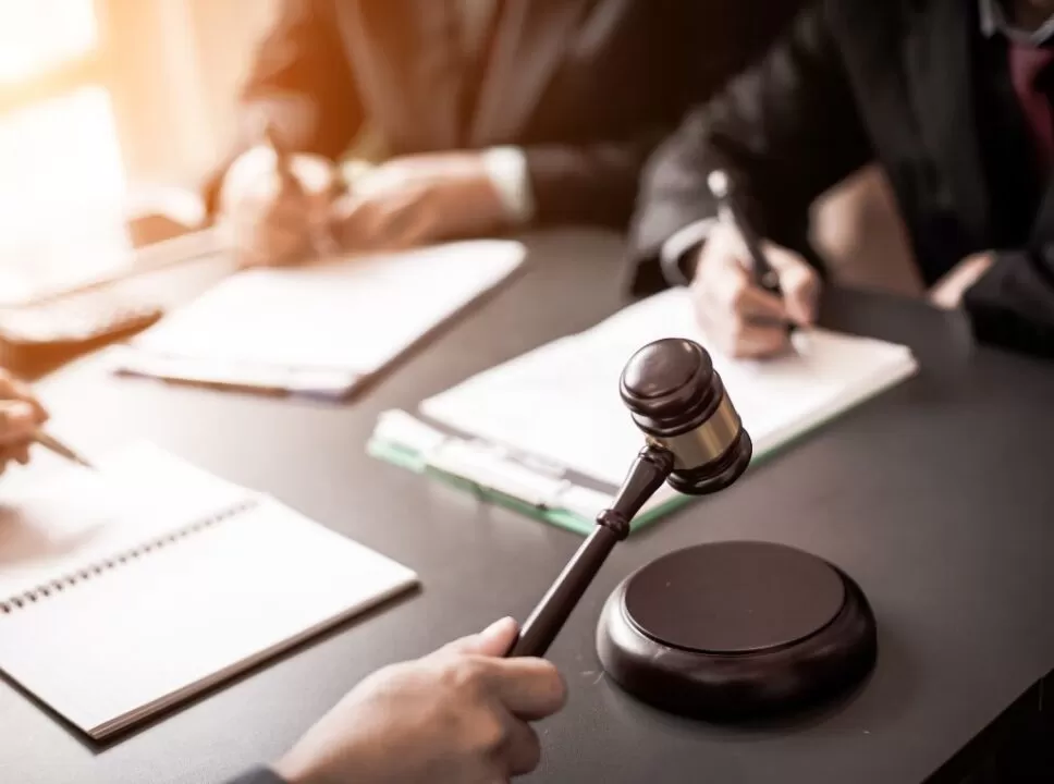 Hartmann & Mazzini Advocacia | Atuamos de forma personalizada em diversas áreas do Direito entregando soluções jurídicas sob medida para cada fase, desafio ou oportunidade.